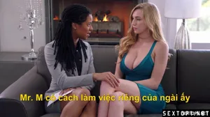 Cô giáo Trâm Anh mở lớp học tiếng anh cho các em , vừa học vừa thủ