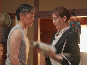Gấu cùng má khác cha muốn khám phá tình dục với anh trai